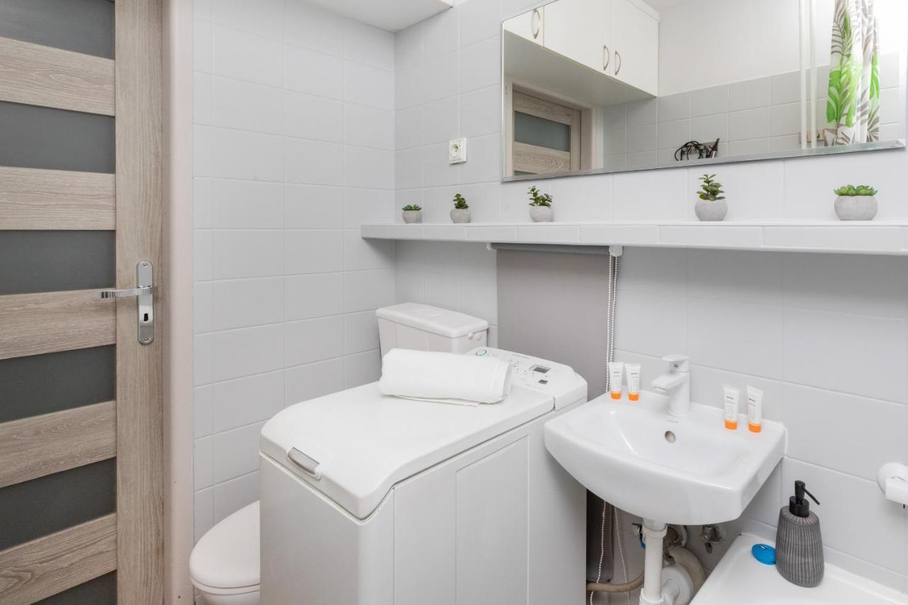 Seaview Apartment Gdansk Przymorze By Noclegi Renters Eksteriør billede